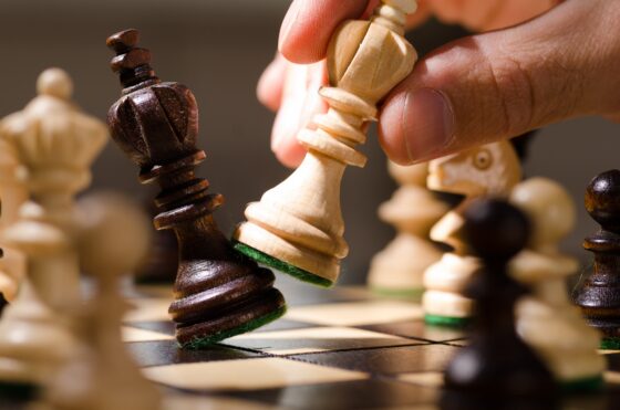 Amantea. Canto e scacchi con l’associazione “Insieme … per”